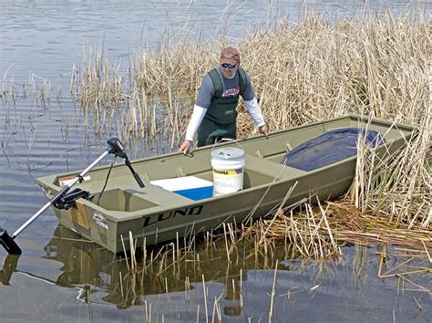 Lund® Jon Boat 1448 13ft Aluminum Utility Hunting And Fishing Boat