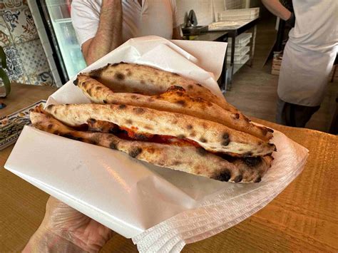 Pizzeria F Lli Nucilli A Roma E Le Pizze A Portafoglio