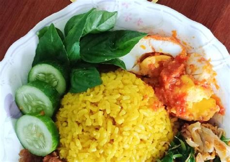 Resep Nasi Kuning Rice Cooker Oleh Agnes エミリア 💕 Cookpad