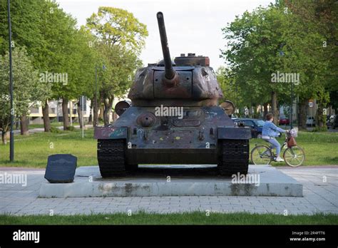 Russian Tank T 34 85 In Braniewo Poland © Wojciech Strozyk Alamy