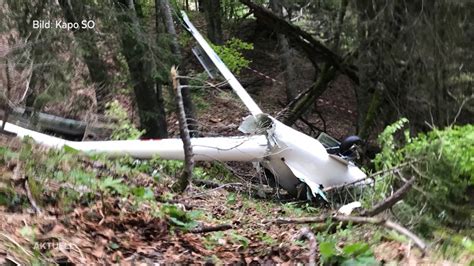 Flugunfall Am Bettlachberg Pilot Hatte Gl Ck Im Ungl Ck Blaulicht