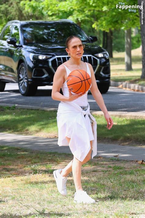 Jennifer Lopez Jennifer Jlo Jlo Nude OnlyFans Leaks The Fappening Photo 5532408