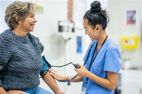 Perfect 10 Cedars Sinai Nurses Honored For ‘greatness