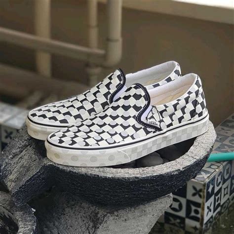 Vans Classic Slip On UV Ink Black White Checkerboard Купить