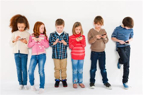 Estudo: Há crianças a partilhar imagens íntimas nas redes sociais