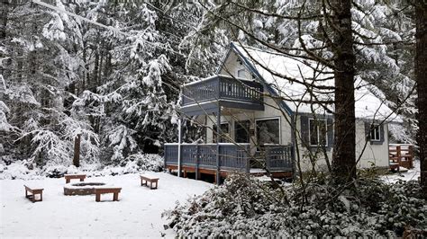 Secluded Cabin Rental | Ashford, Washington Weekend Getaway