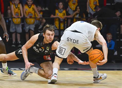 Basketball Bbl Proa N Rnberg Falcons Bc Vfl Sparkassenstars Bochum