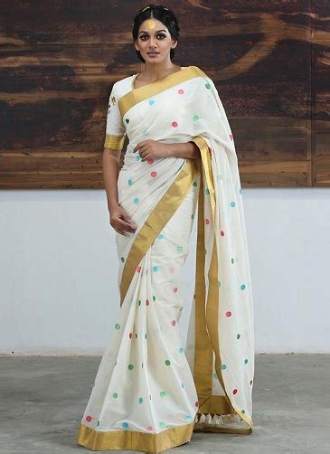 Onam Trending Kasavu Sarees For Kerala Festivals