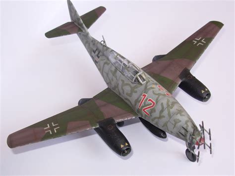 Messerschmitt Me B Revell