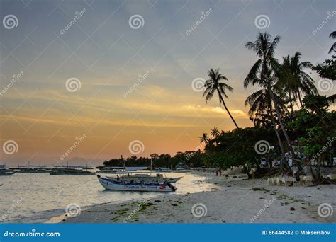 Panglao, Philippines - March 7, 2016: Sunset on the Beach Alona Panglao Island Editorial ...