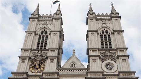 Premium Photo | Westminster abbey church in london