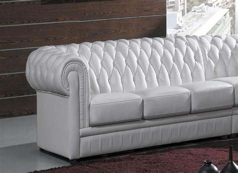 Deco In Paris Grand Canape D Angle Capitonne Blanc Chesterfield Can