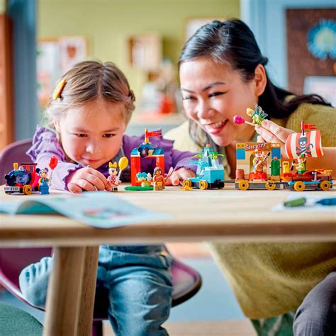 Medical professionals are debating the accuracy of the train of 4 25