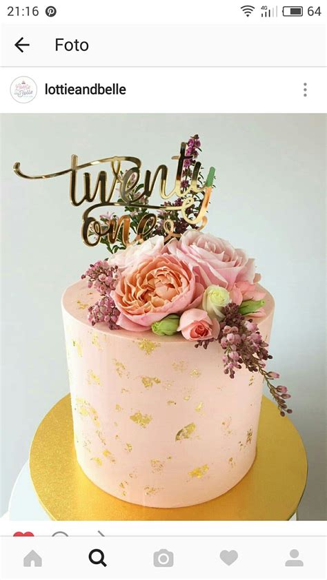 21st birthday cake flowers - Gaudy Cyberzine Stills Gallery