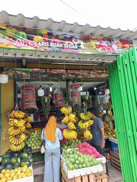 10 Toko Buah Terbaik Di Tangerang 🍇 2023