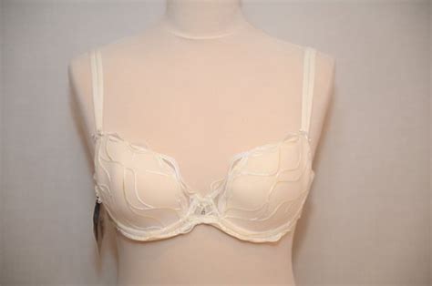 Selmark Lingerie Amanay BH Voorgevormd A E Cup Creme Maat A 75