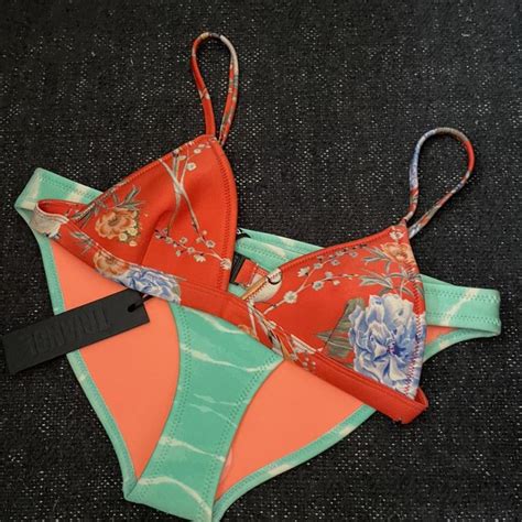 Triangl Neoprene Bikini Set Top Size Small Bottoms Depop