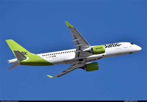 Air Baltic Airbus A220 YL ABR Photo 103457 Airfleets Aviation