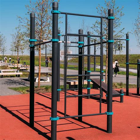 Calisthenics Cube Mit Parallelbarren Und Schr Gbank