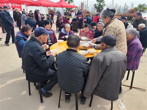 河南省残疾人联合会 信阳市息县残联联合结对村开展孝善敬老饺子宴暨“三星文明户”表彰活动