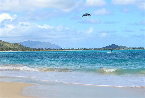 Discover Kailua Beach Park