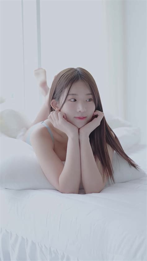 019 세로룩북 Ai 실사 룩북 투피스 란제리 언더웨어 룩북 레전드직캠 bikini underwear Lookbook Xasiat