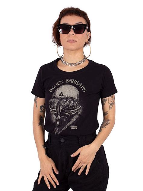 Camiseta Feminina Black Sabbath M Scara Preta Oficial Art Rock