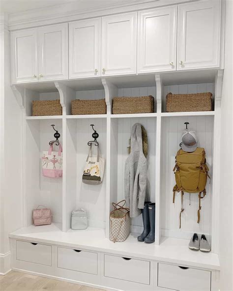 Mudroom Bench Ideas For Any Size Space Off