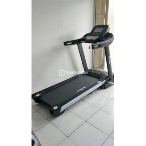 Alat Olah Raga Treadmill Elektrik Motor 3 HP TL 199 Total Fitness Di