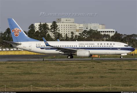 B 1979 China Southern Airlines Boeing 737 86N WL Photo by Māuruuru