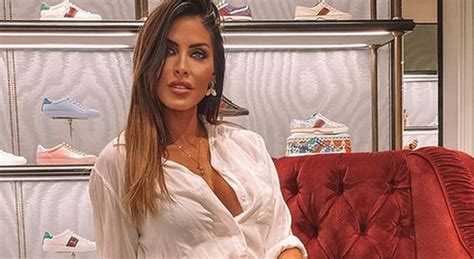 Guendalina Tavassi E I Video Hot Ecco Come Sono Entrati Nel Mio Telefonino