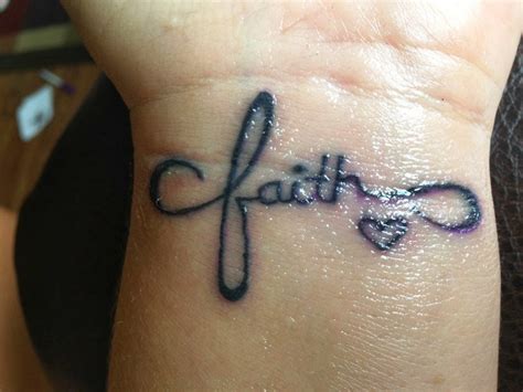 10 Small Faith Tattoos For Women Flawssy