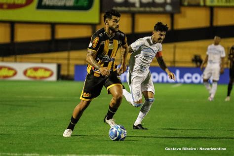 Veja fotos de Novorizontino x Londrina pela Série B do Brasileirão