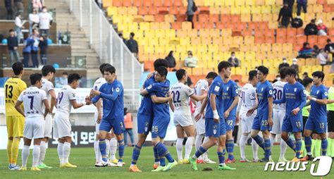 연장전 승부 끝에 2 1로 이긴 수원 삼성 블루윙즈 네이트 뉴스