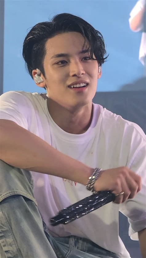 Seventeen S Members Are Looking Extra Hot In These Gorgeous Hd Pictures From Their Recent