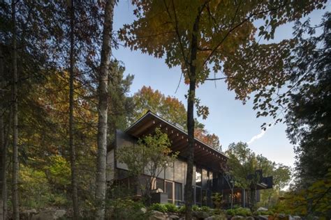 Bohlin Cywinski Jackson Designs Modern Vacation Home In Ontario Forest