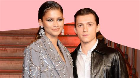 Zendaya Was Spotted Wearing A Ring With Tom Hollands Initials See