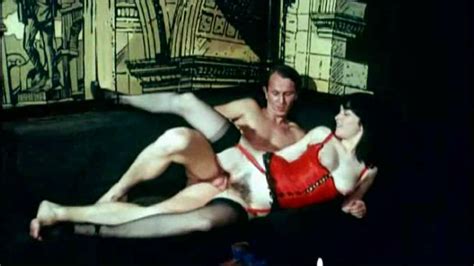 Naked Unknown In Intime Liebschaften