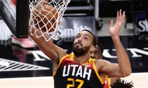 Rudy Gobert Block Leads To Joe Ingles Triple In Impressive Sequence For