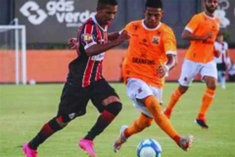 Real Noroeste empata e Serra sofre goleada pela Série D do Brasileiro