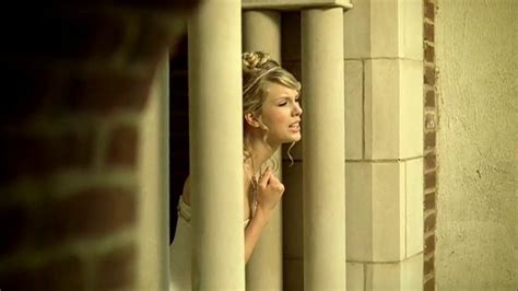 Taylor Swift - Love Story [Music Video] - Taylor Swift Image (22386841 ...