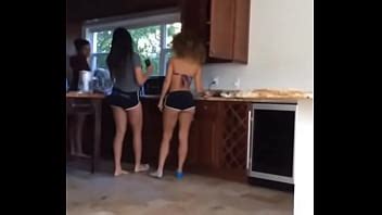 Taz S Angels Twerk Twerk XVIDEOS