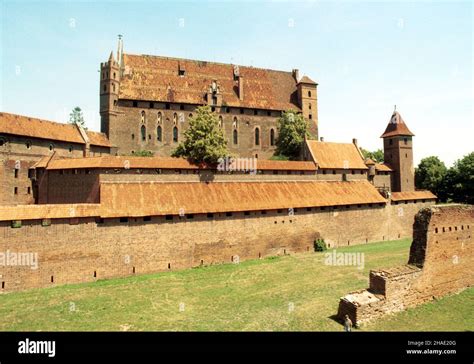 Malbork 08 07 1995 Zamek krzyacki w Malborku Trzyczêœciowa twierdza