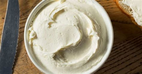 Can Cream Cheese Be Frozen or Refrigerated? How to Thaw Correctly ...