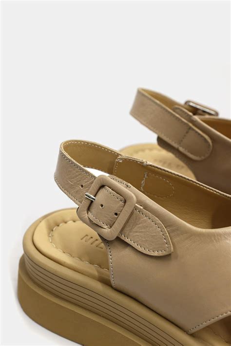 Bambi Nude Hakiki Deri Kadın Sandalet