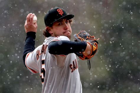 Derek Holland says he ‘faked’ injury, blasts Giants’ front office