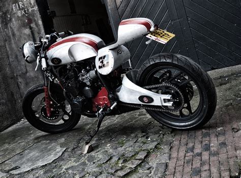 Yamaha Xj Cafe Racer Return Of The Cafe Racers