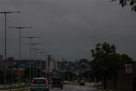 Segunda Feira Amanhece Garoa Fina E Previs O De Chuva Forte Em Ms