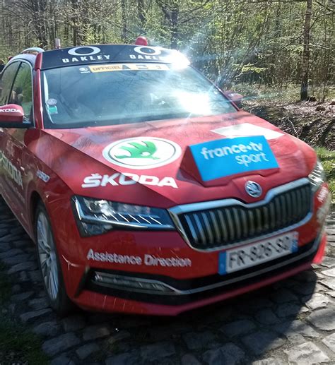 Guía para rodar en los adoquines de Paris Roubaix