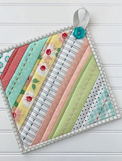 10 Quilted Hot Pad Tutorials Free Patterns Quilted Potholder Pattern Potholder Patterns